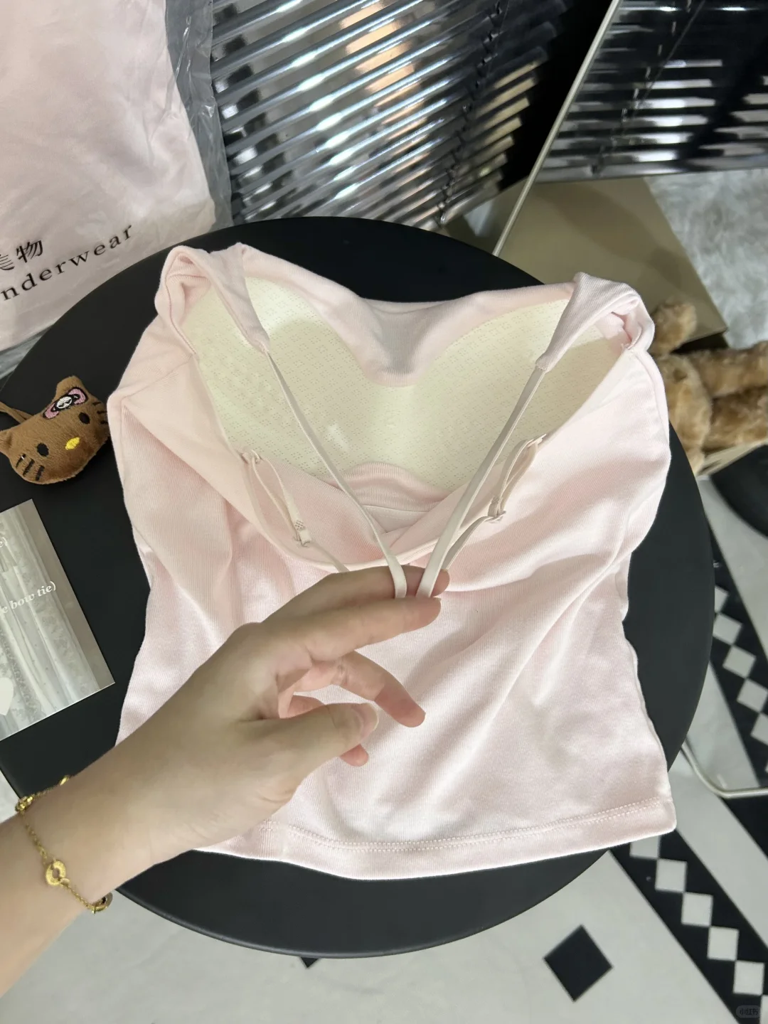 我滴马‼️水灵灵的买到了粉粉温柔小吊带💕