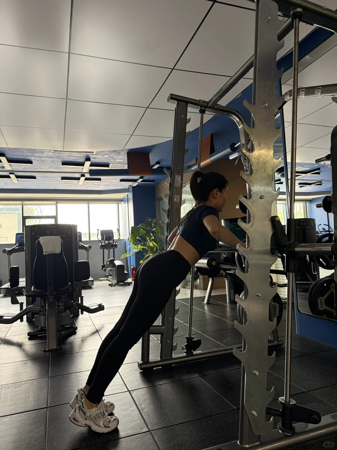 不敢想女生有肌肉线条该有多好看