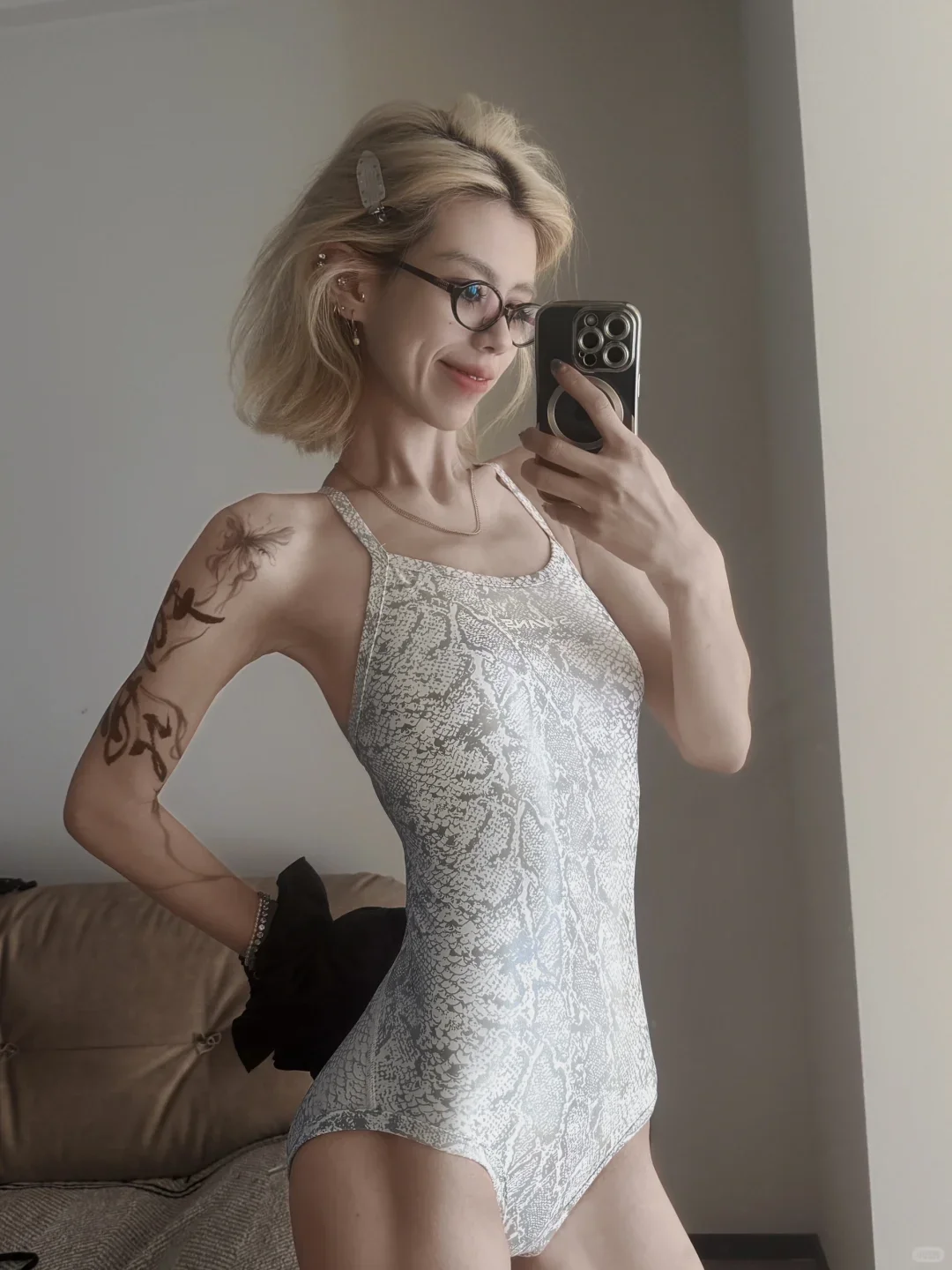 白蟒上身，清冷感杀疯了🤍