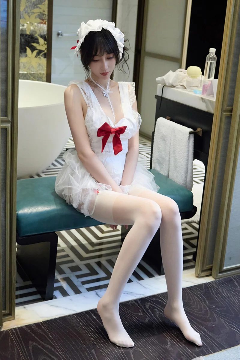 今日是甜度爆表的女仆小甜豆