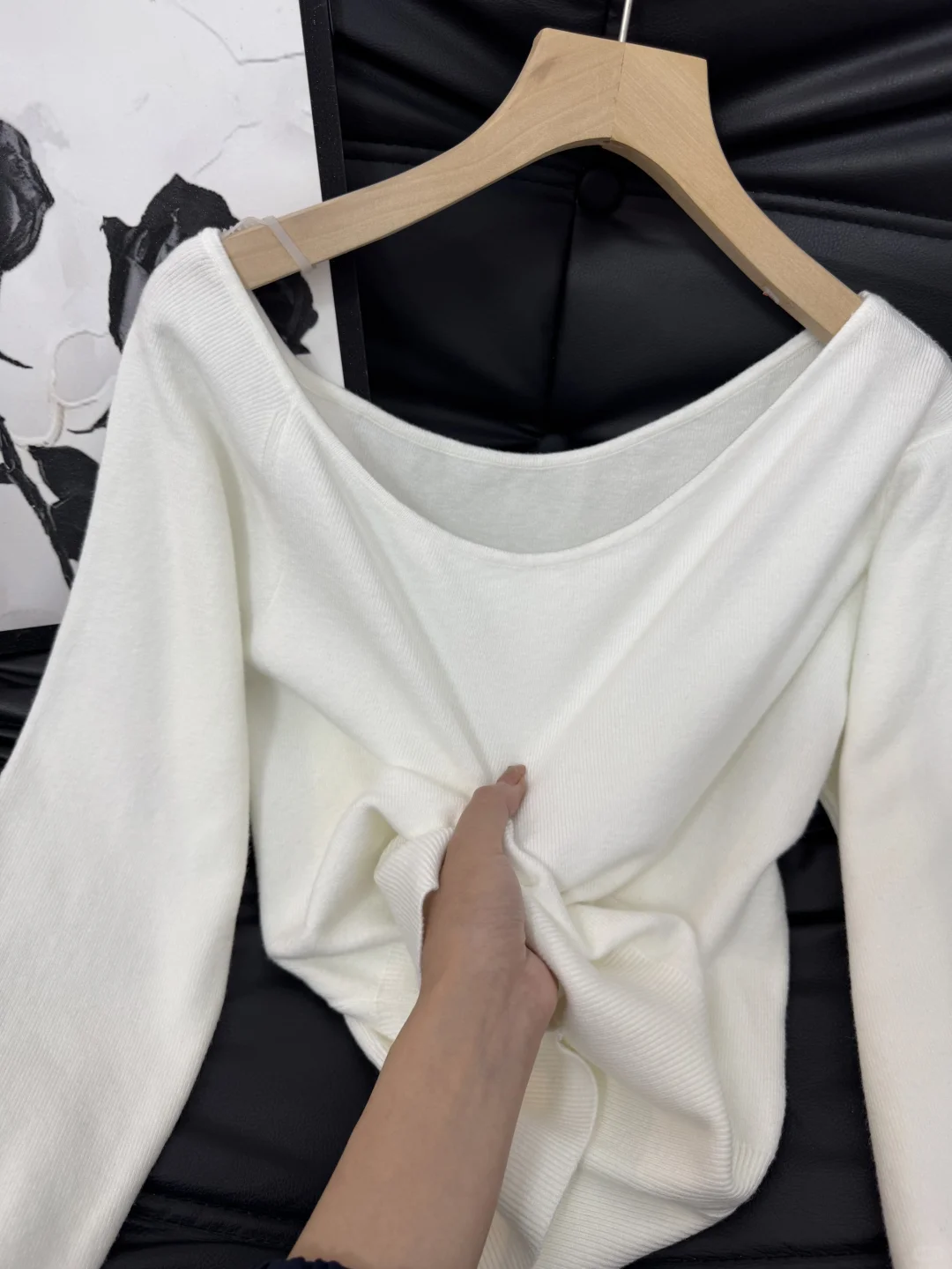 白月光斜肩好韩！软软糯糯版型质感真的好绝！