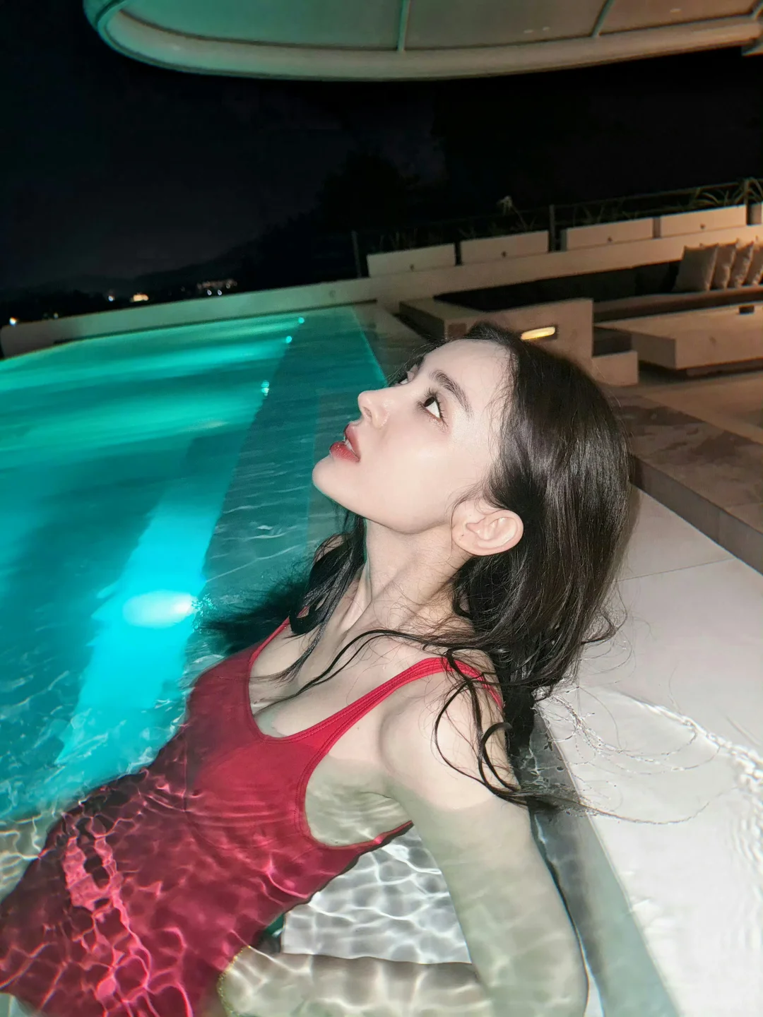 古力娜扎，泳装