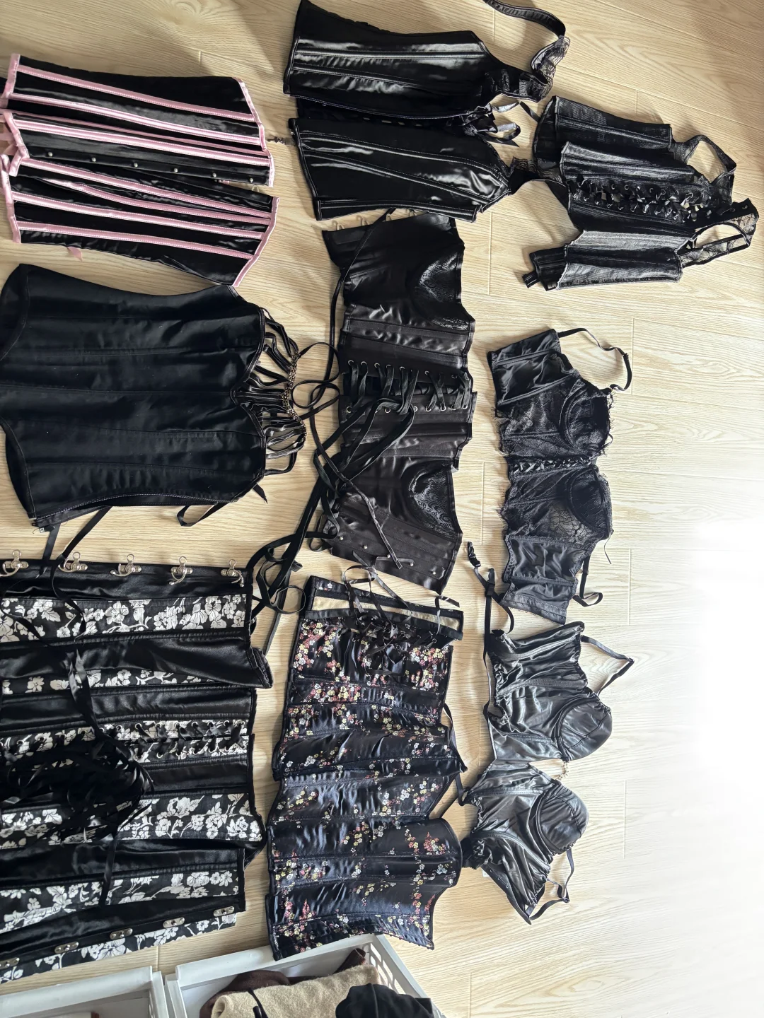 华姿爆款胸衣➗