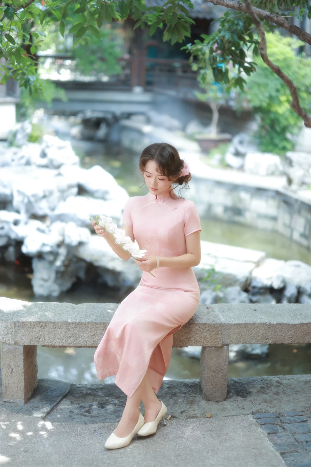 谁说旗袍一定是复古风/南京旗袍