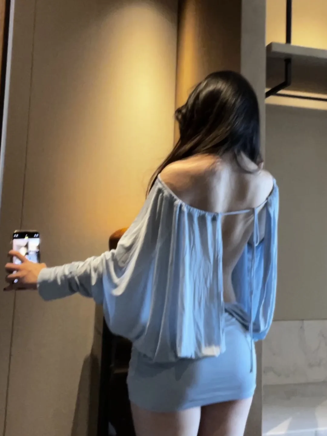 露背 姐姐完全形态