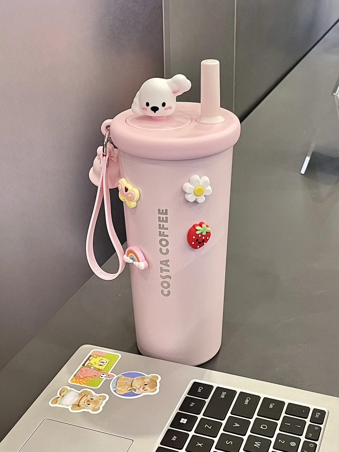 哇趣！！谁能拒绝粉色的狗狗水杯啊🎀🐶