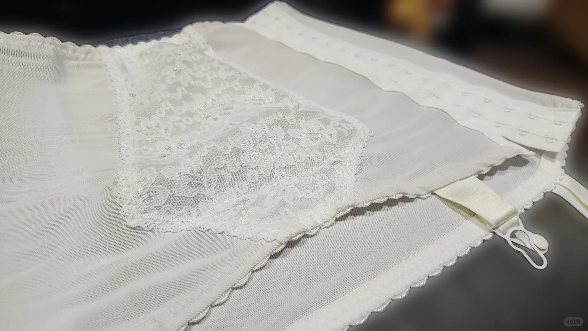 今天一口气整三样介绍（doge）裤袜+吊带袜