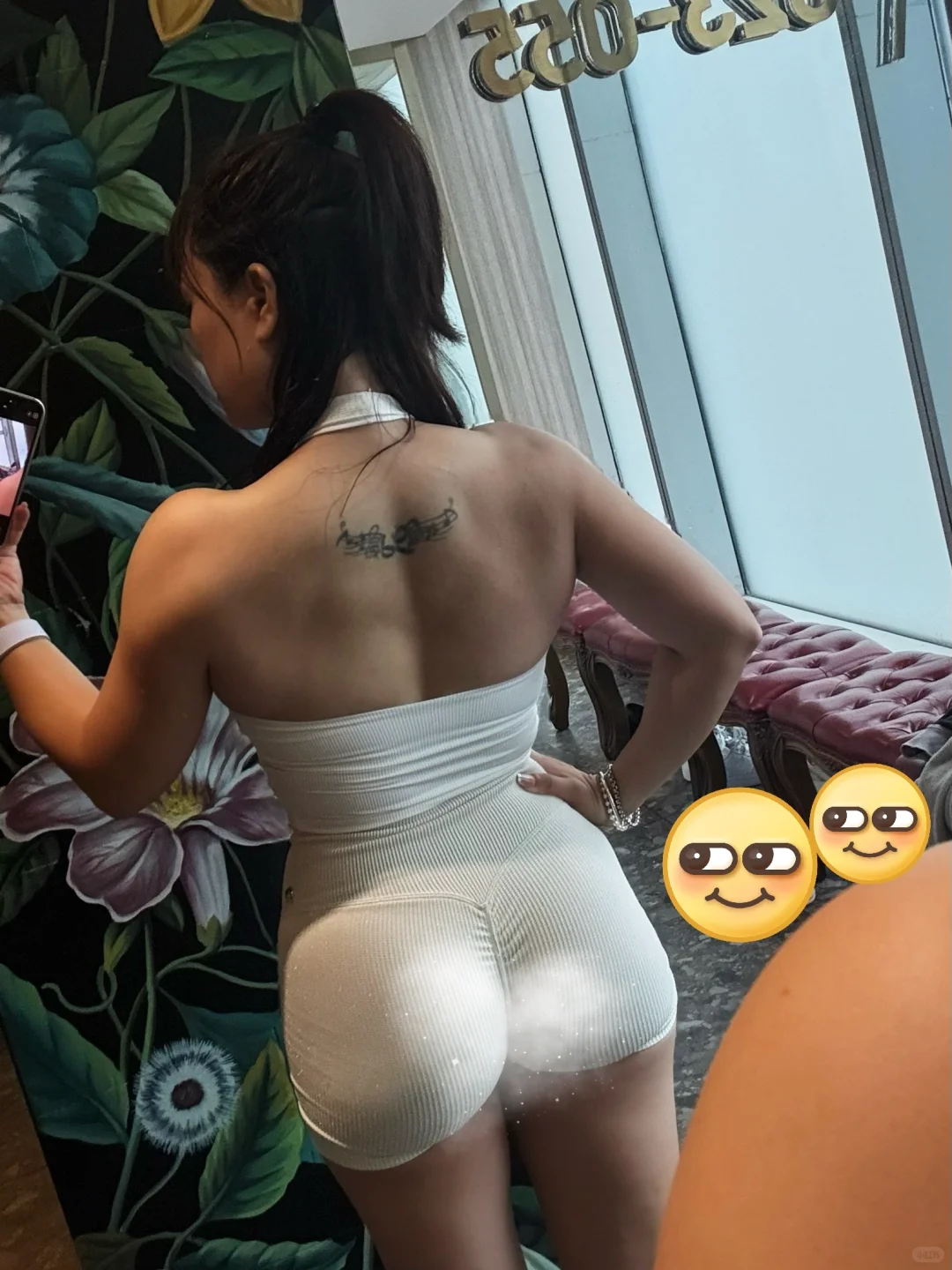 大背影真的很好看～💦