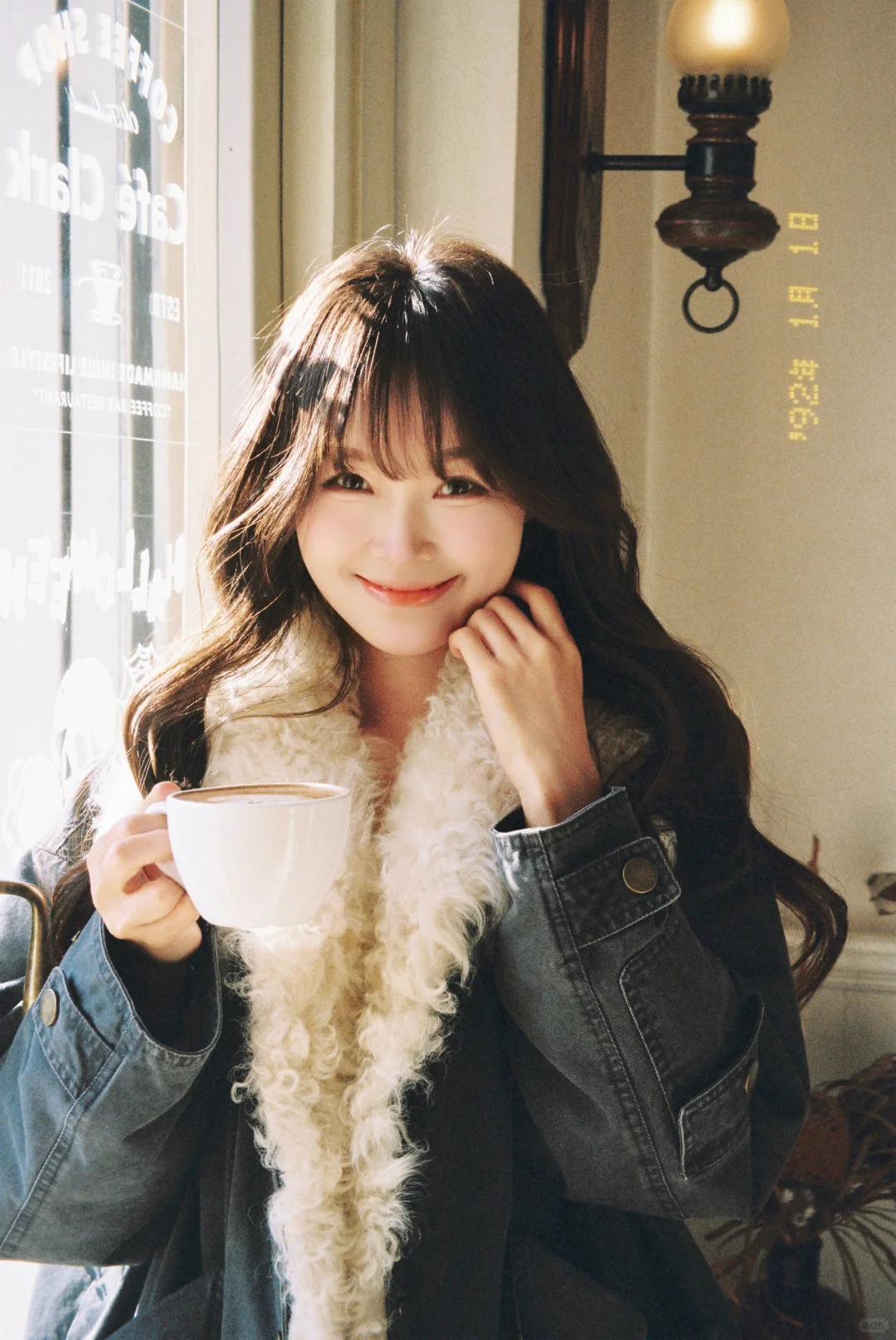 在北京🍰秋冬超有氛围的咖啡店日系胶片写真