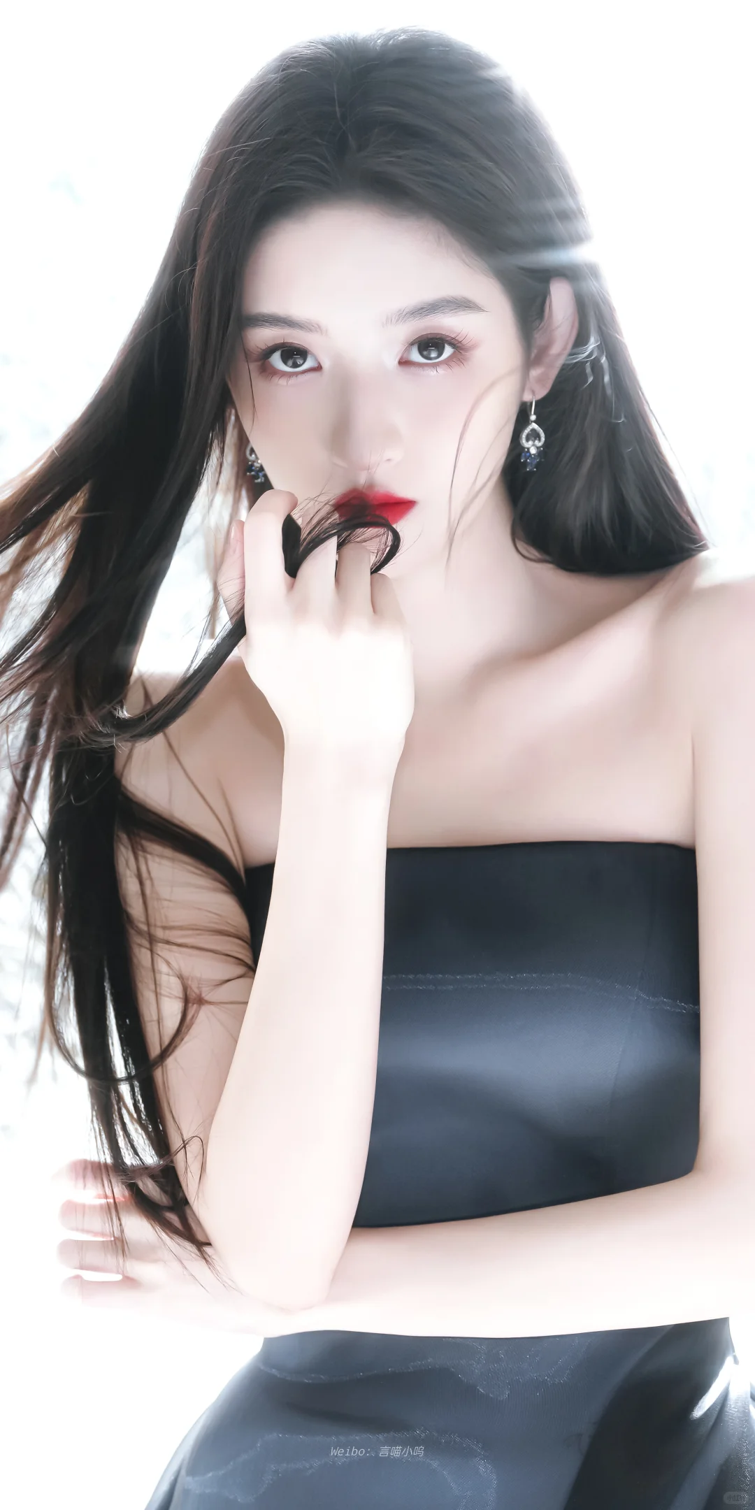 王玉雯向你发来一组头像壁纸