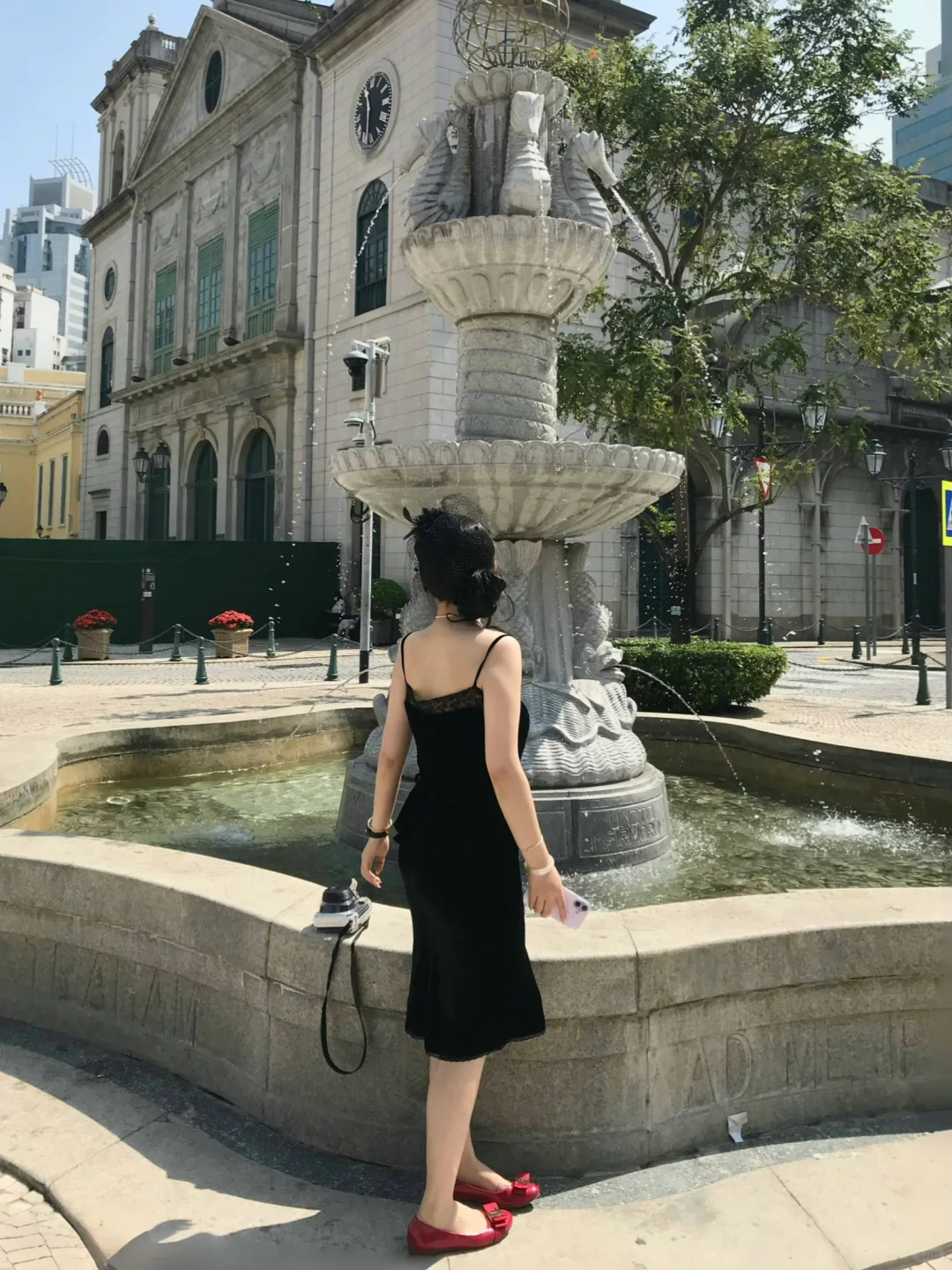 丝绒尽显女人味