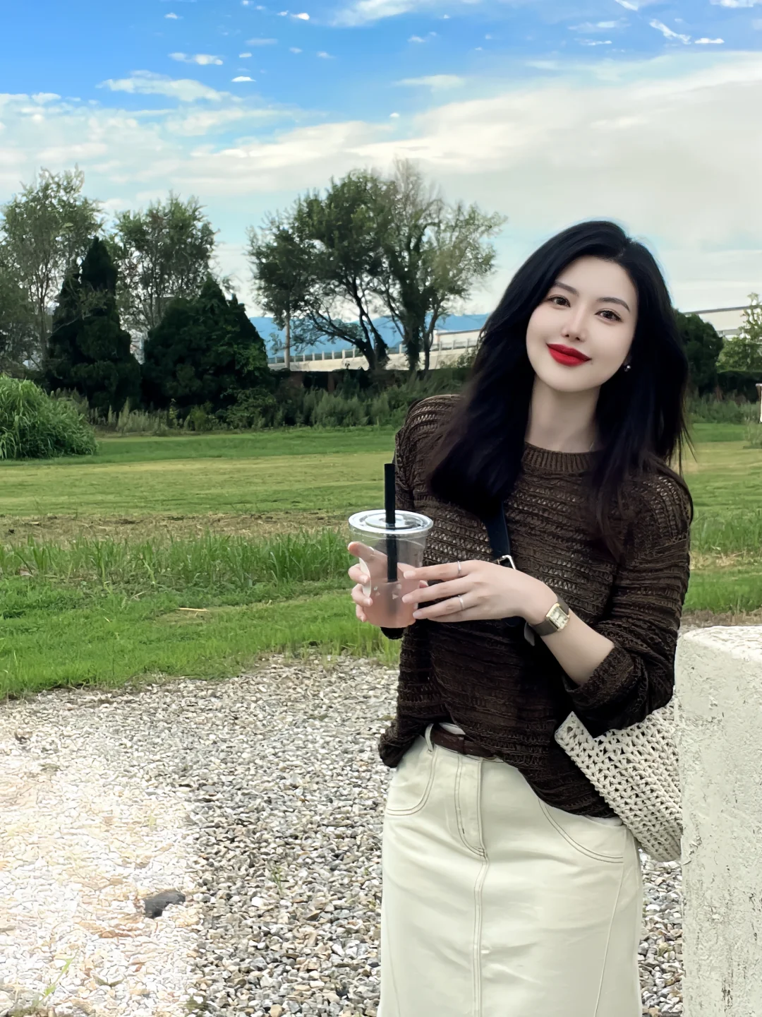 那个爱搞钱的野心美女富婆