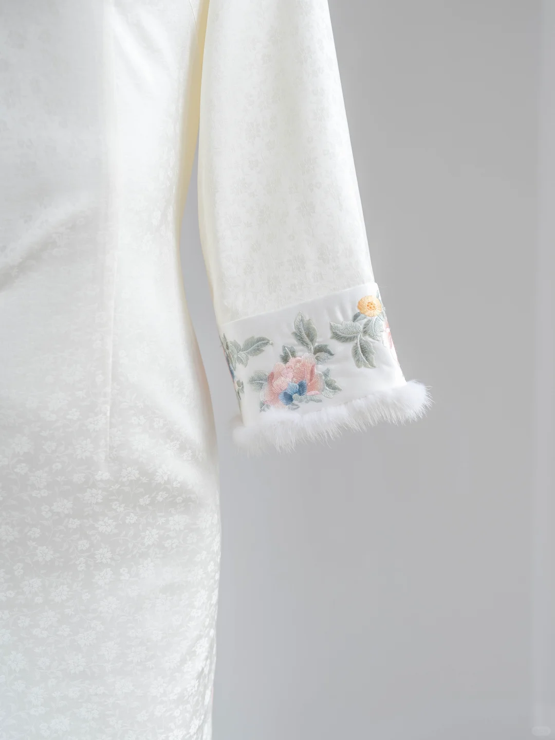 太哇塞✨“我那留洋的白月光回来了”