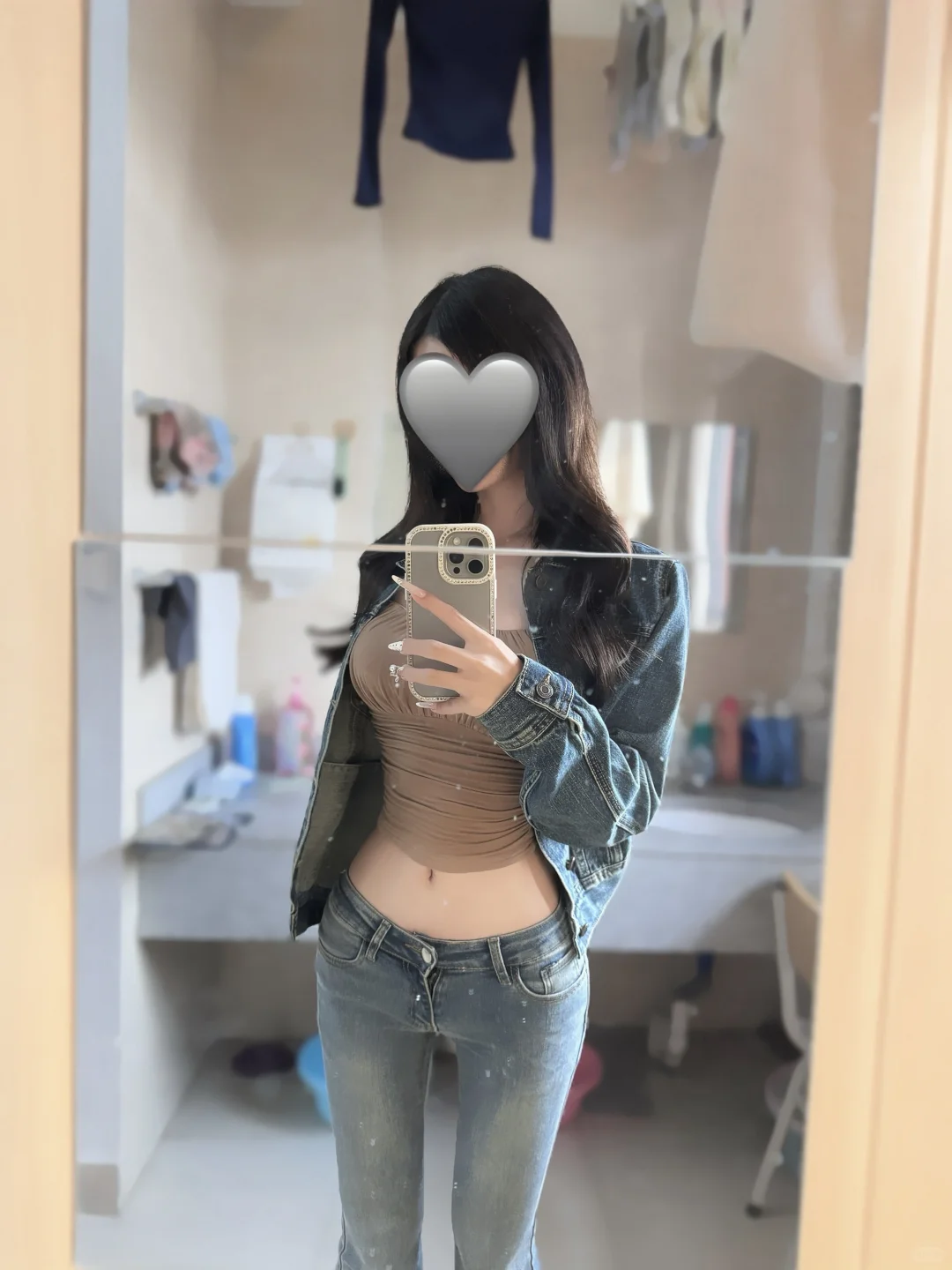 牛仔外套紧身吊带+牛仔低腰裤💋