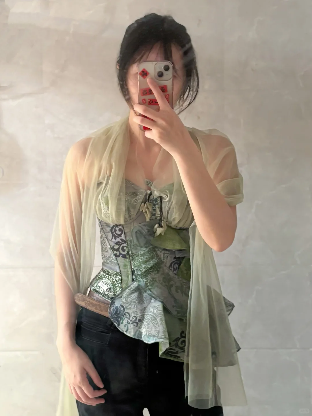 Lanyi秘密花园上身图