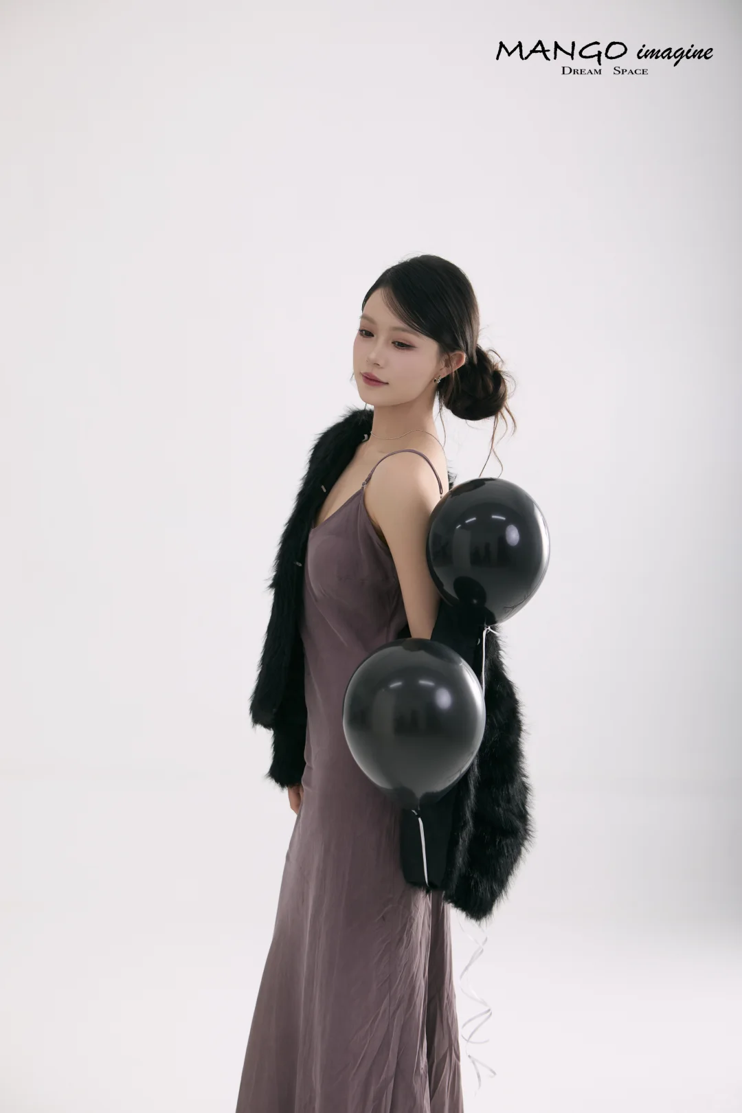 跟着露思拍韩系生日写真｜黑紫是永远的神