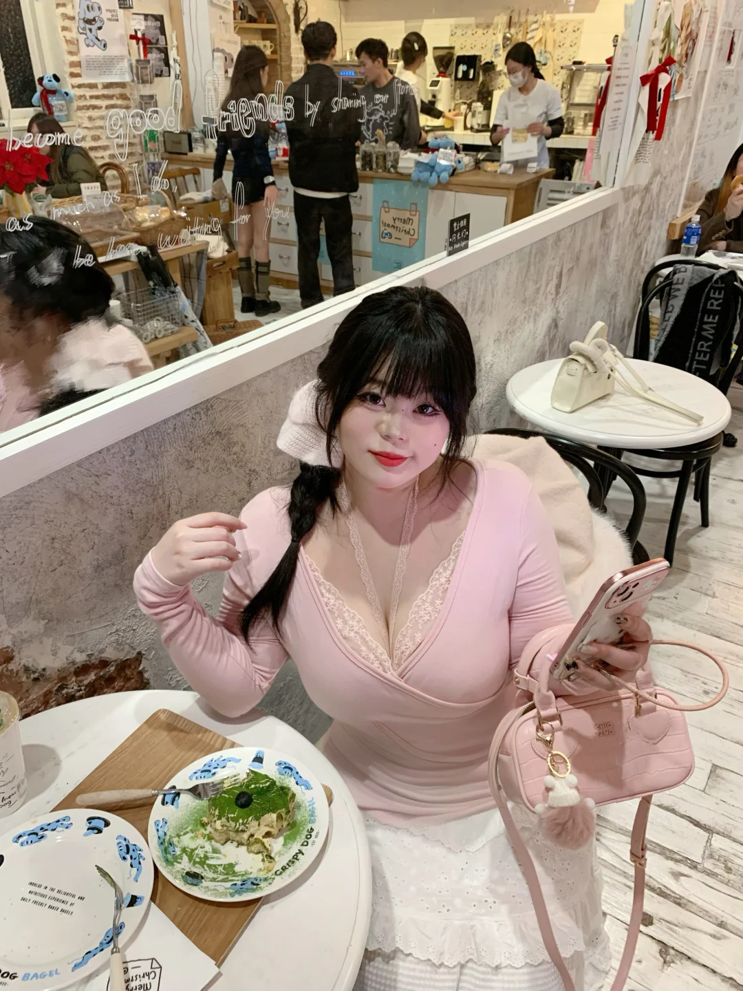 【ootd】150斤真胖女孩的粉色韩系穿搭