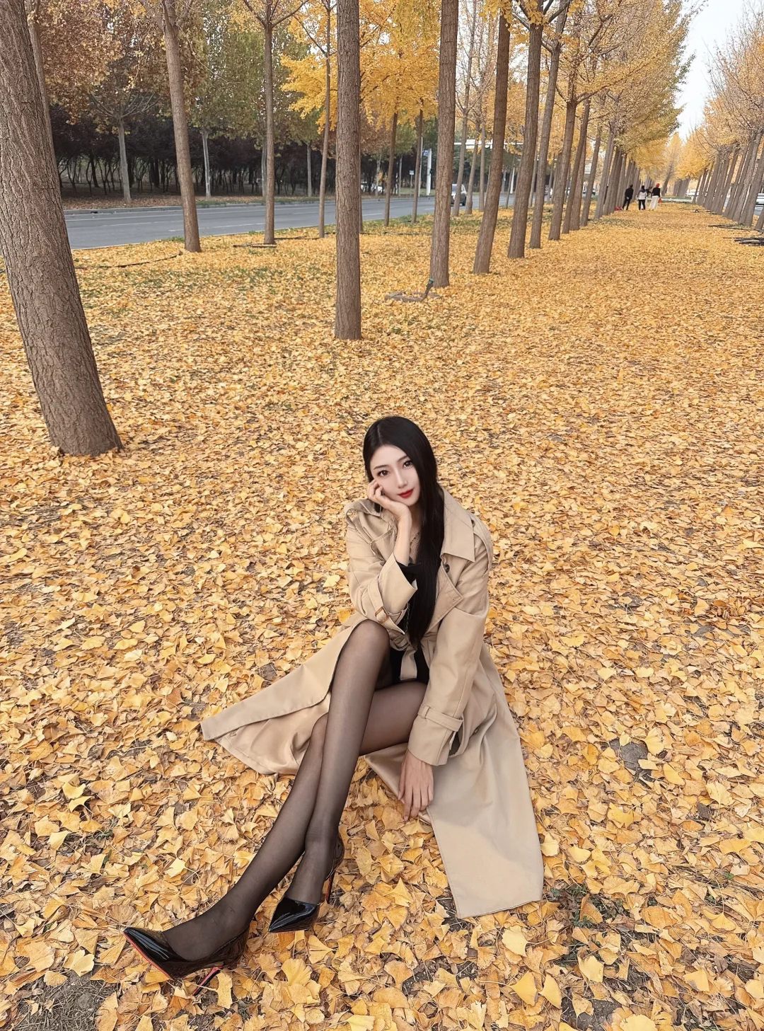 少妇保持身材的秘诀 就是不听男人画的饼