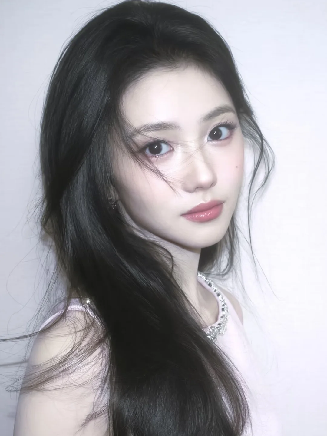 不得不说谋女郎都是明艳大美人类型！