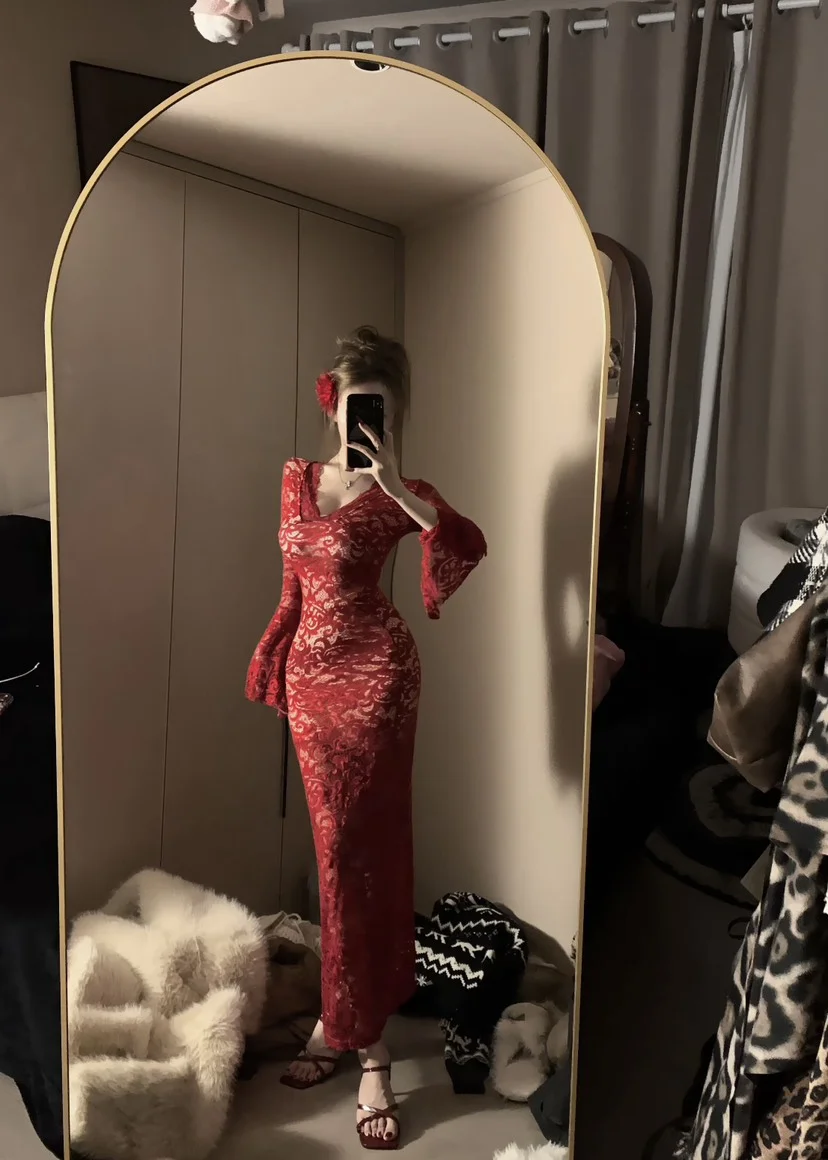 纯欲蕾丝连衣裙99米