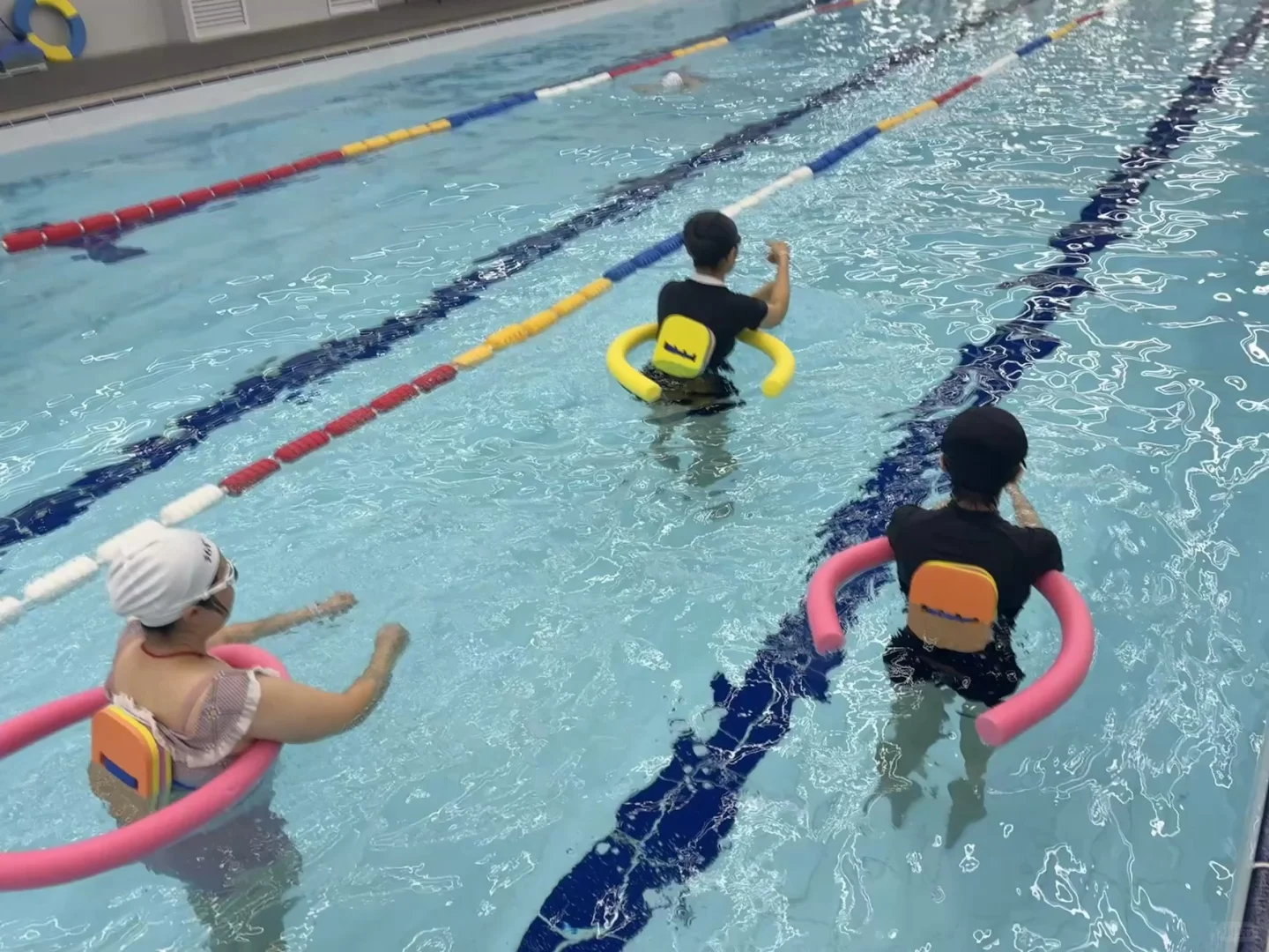 🎉乌市游泳‖女教练一枚！👩‍🏊‍♀