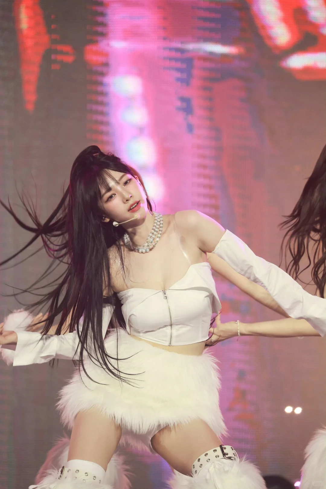 柳智敏 23年舞台 低胸 透明 吊带 [562P]