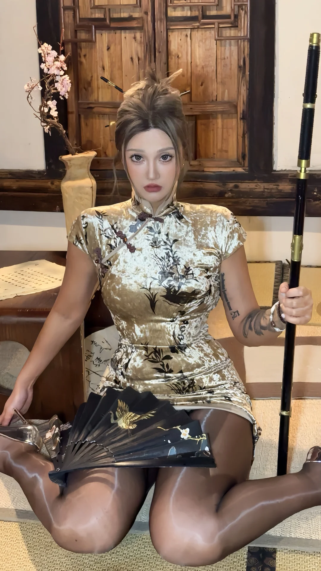 黑皮健身姐姐的中式旗袍