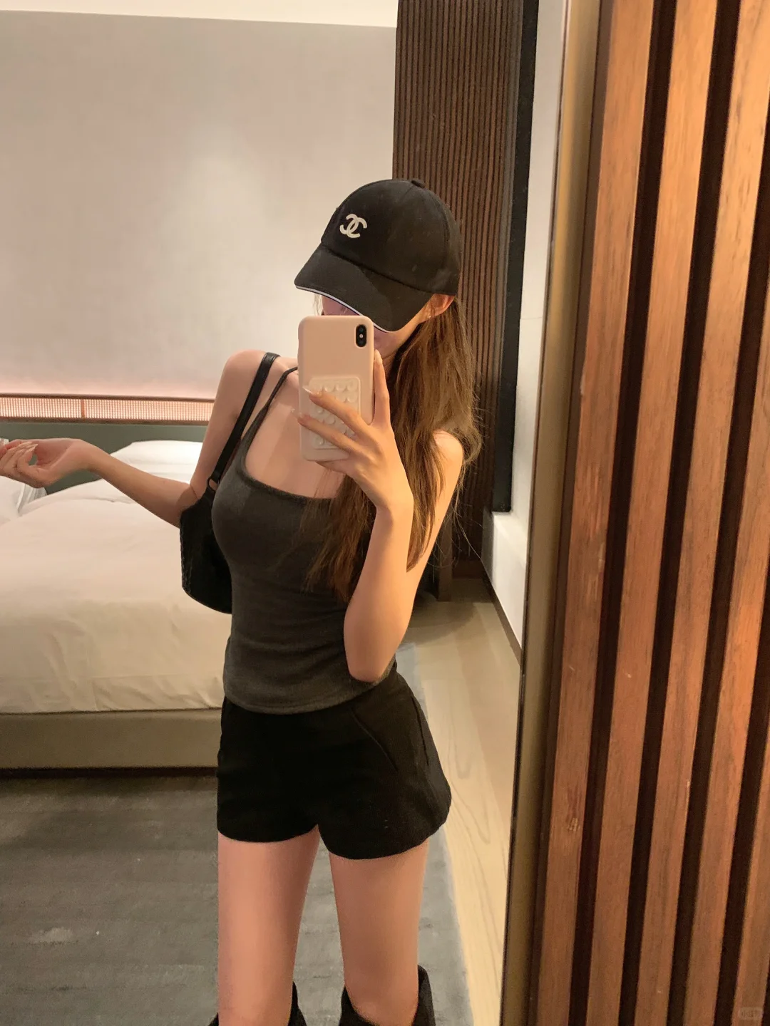 买到了满意的抓绒吊带内搭