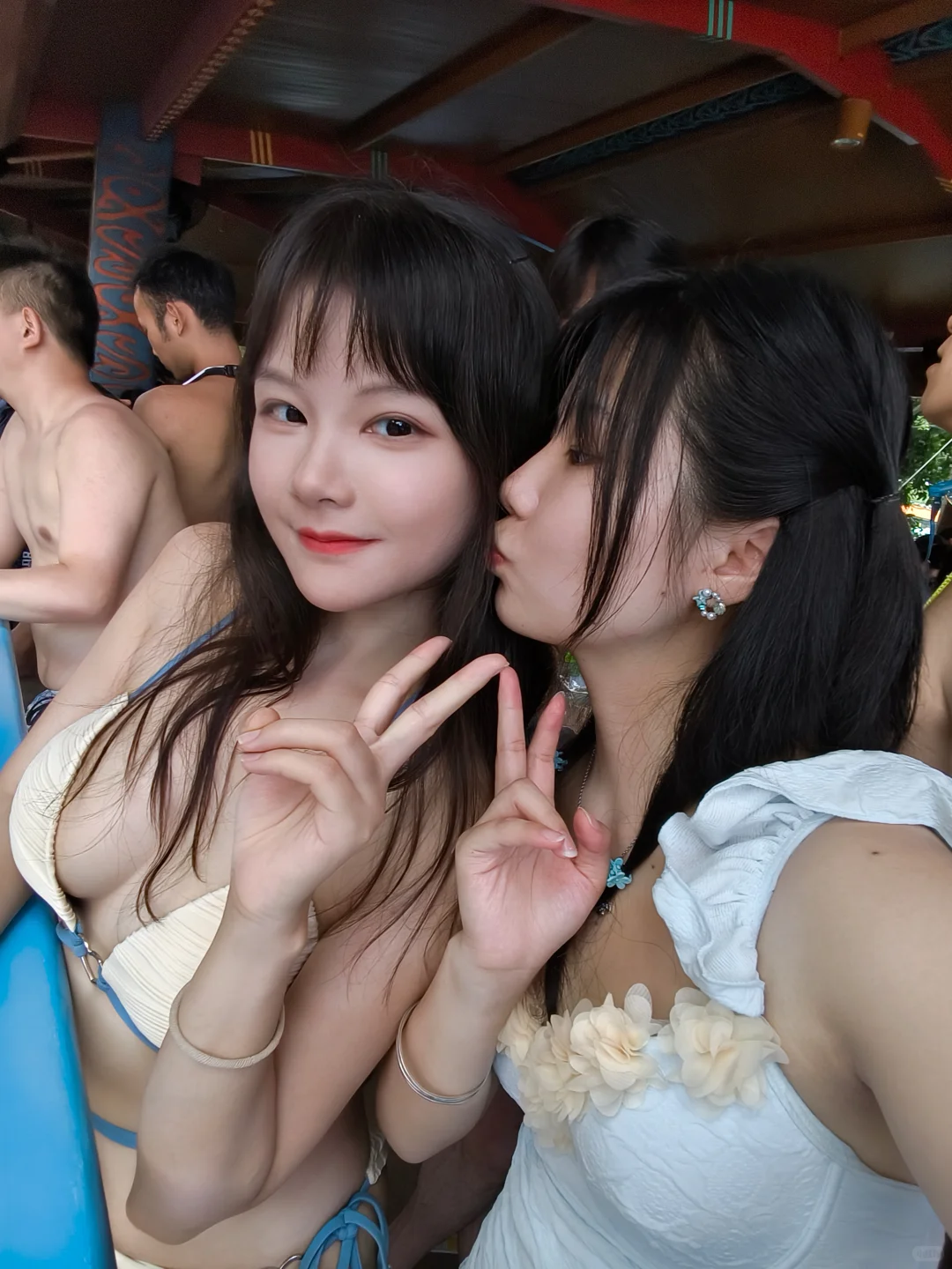 好耶！是水上乐园～