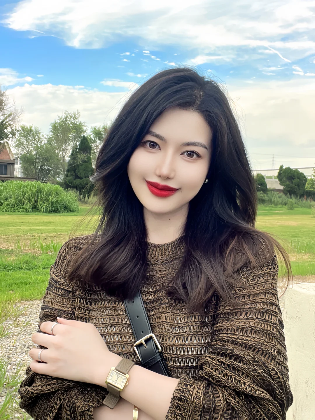 那个爱搞钱的野心美女富婆