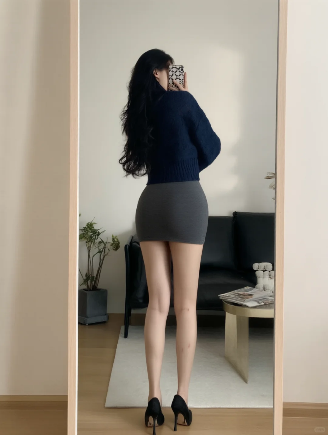 据说还有一种腿型叫酒杯腿～？