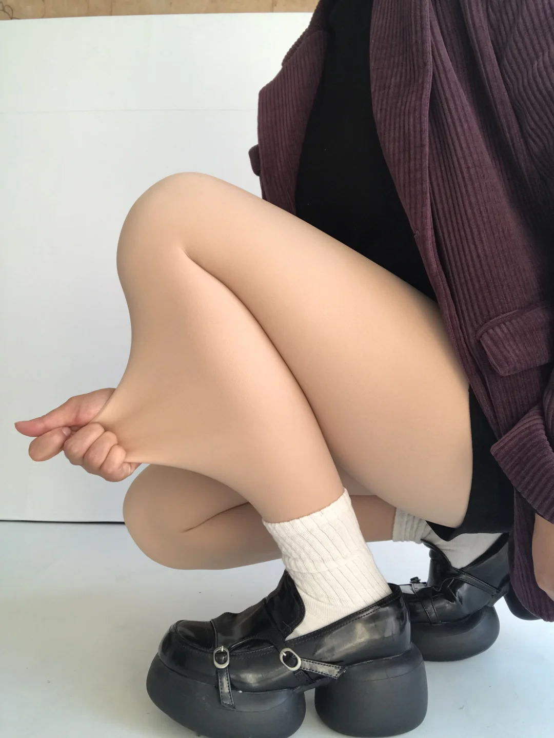 这回够真实了吧！我真的…穿了啊啊啊啊啊！！