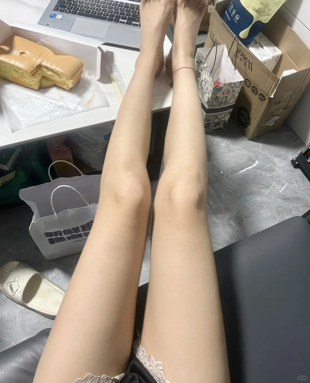 嘻嘻，真的好爱我的腿子🦵💕