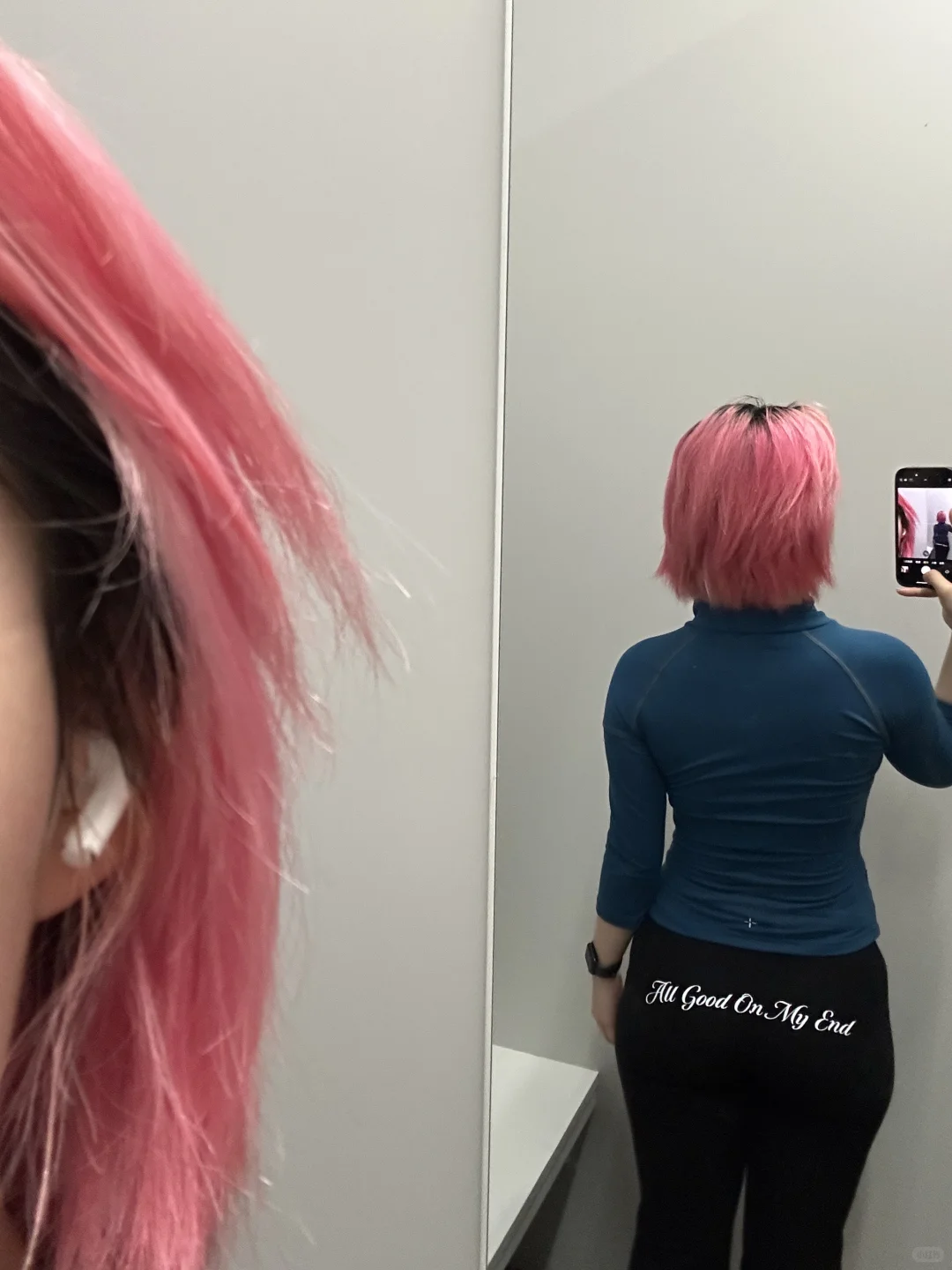 除了漂亮一无是处的运动bra