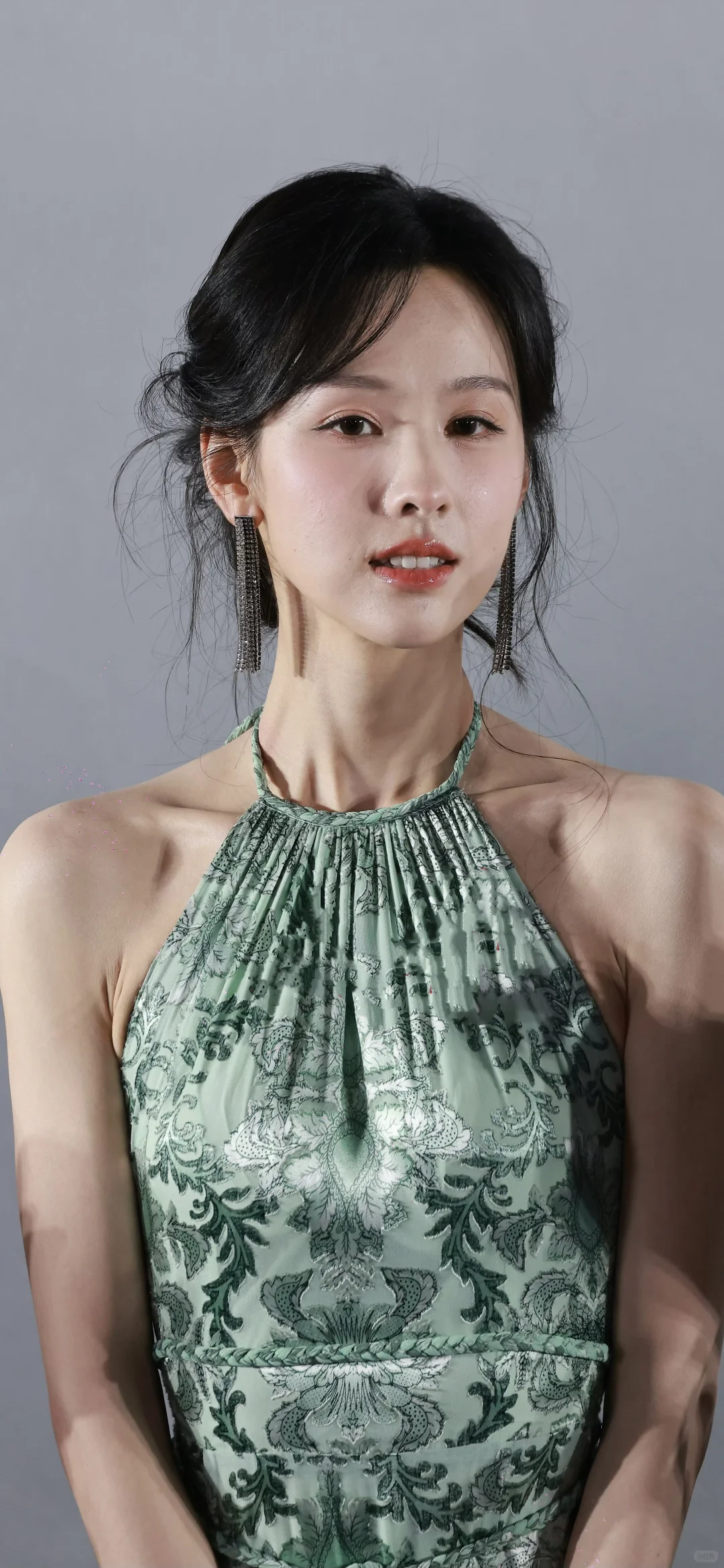 陈都灵仪态真好 又美又仙 美的