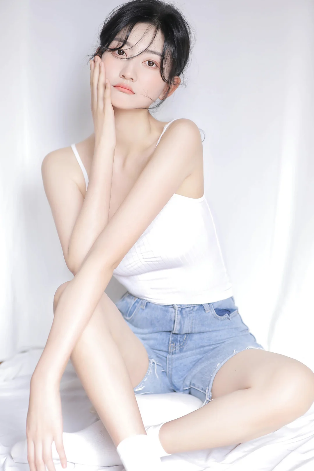 她好像仙女～～～～～～～