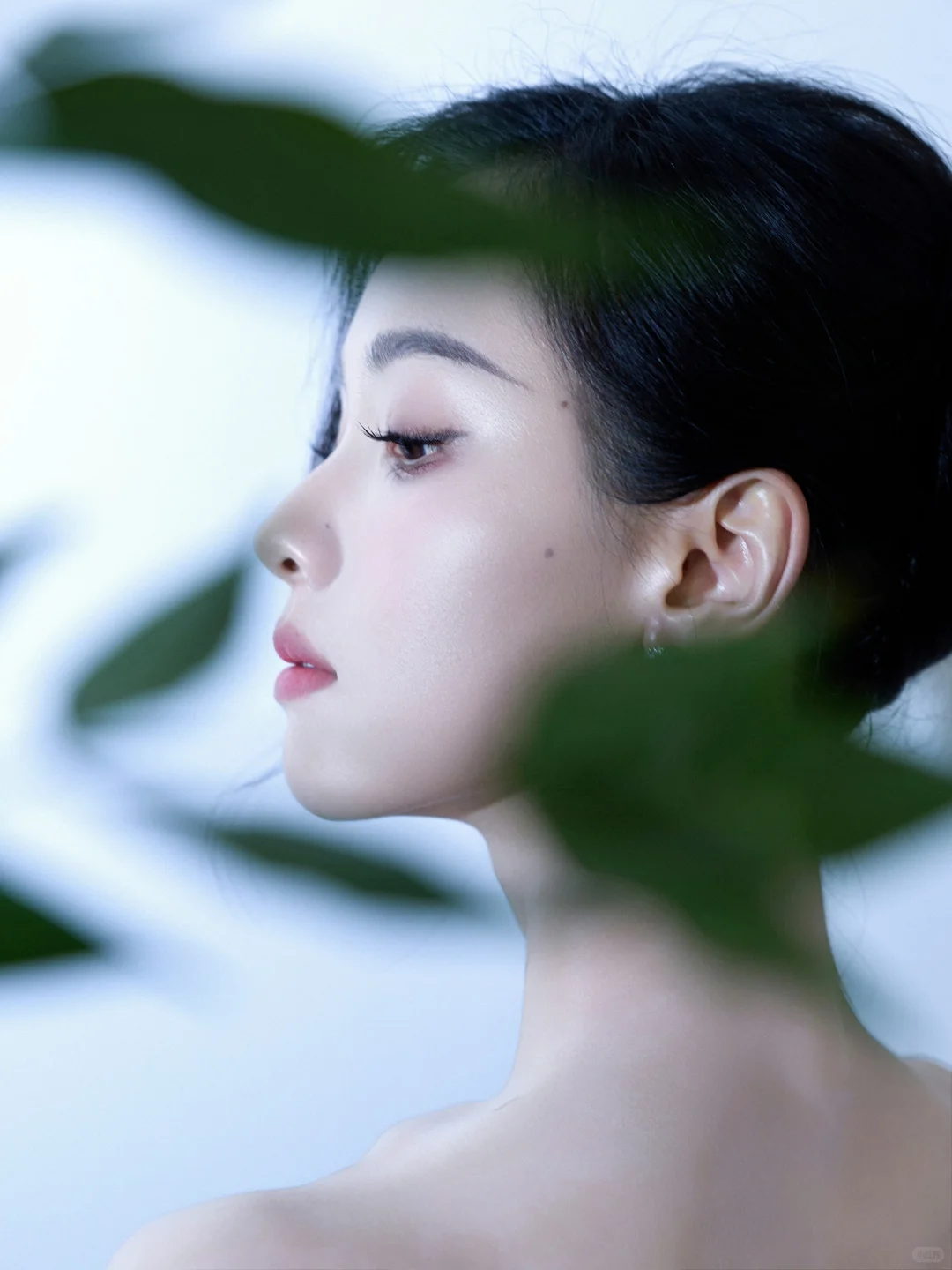 陈都灵今晚金鸡奖造型，优雅蓝调时刻～