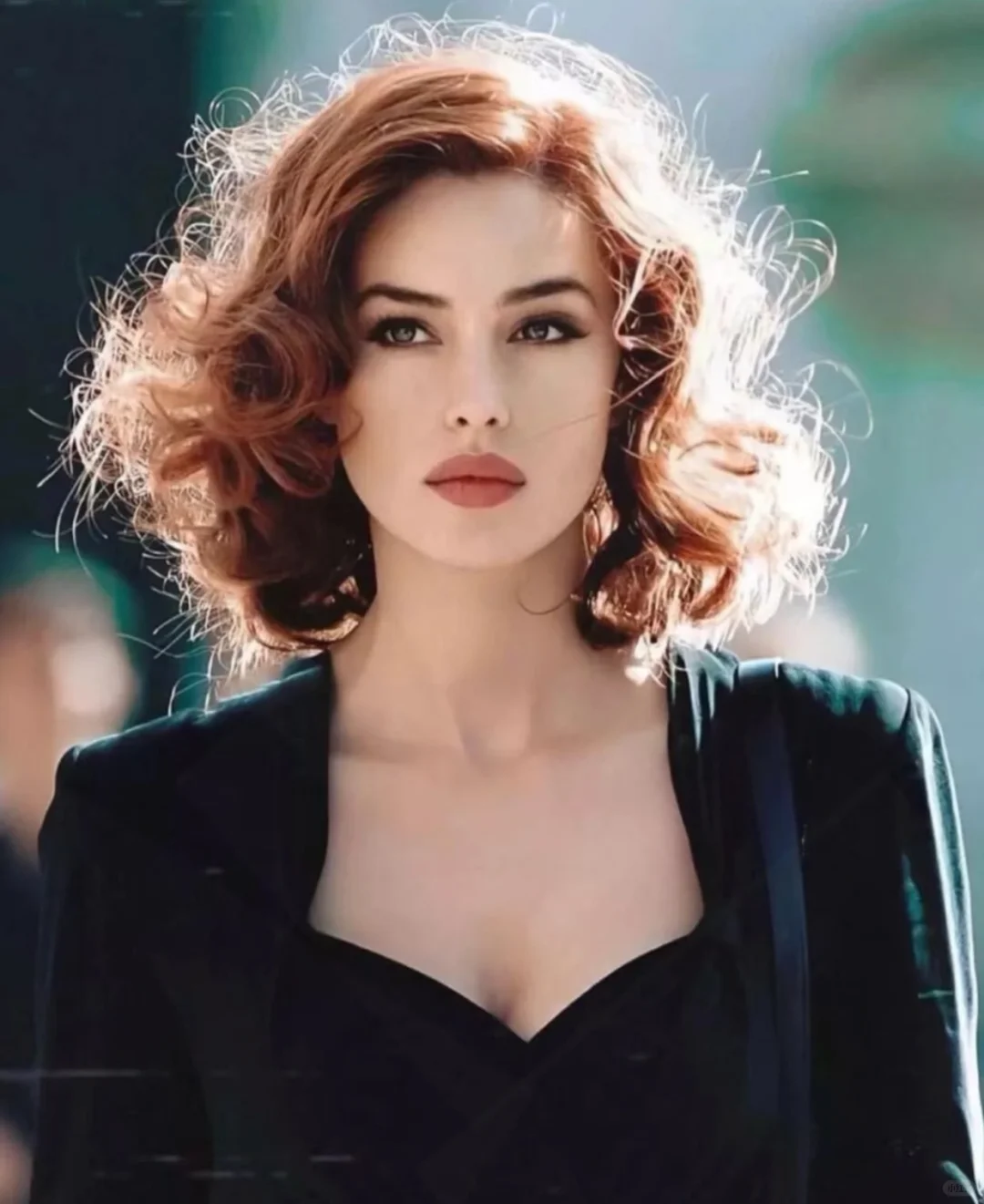 对美毫无抵抗力