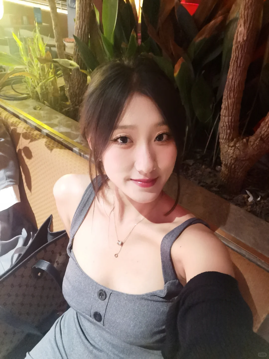 操场真的太出片啦！｜这套衣服拍了多少张照片