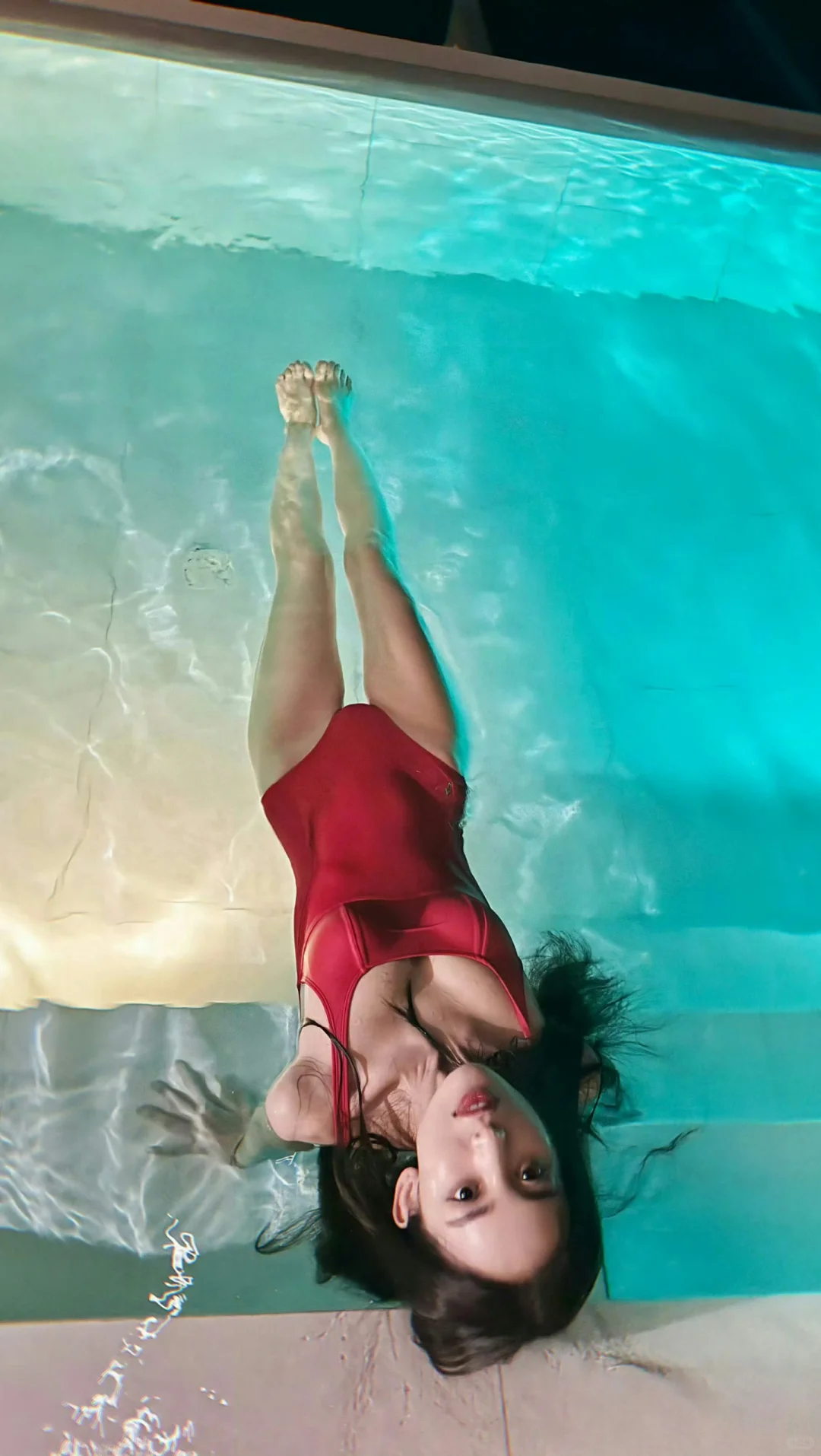 古力娜扎，泳装