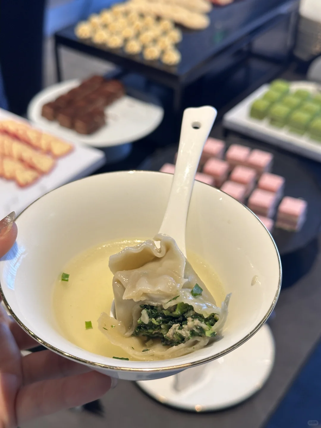 电影《菜肉馄饨》发布会又好哭又好馋😭