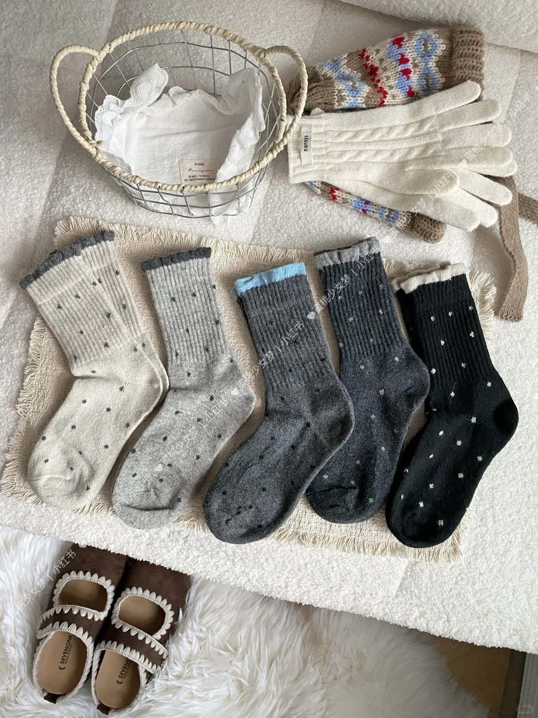 好温柔的波点羊毛袜！秋冬氛围感拉满！