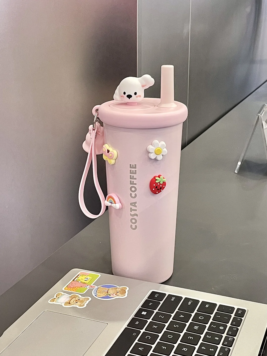 哇趣！！谁能拒绝粉色的狗狗水杯啊🎀🐶