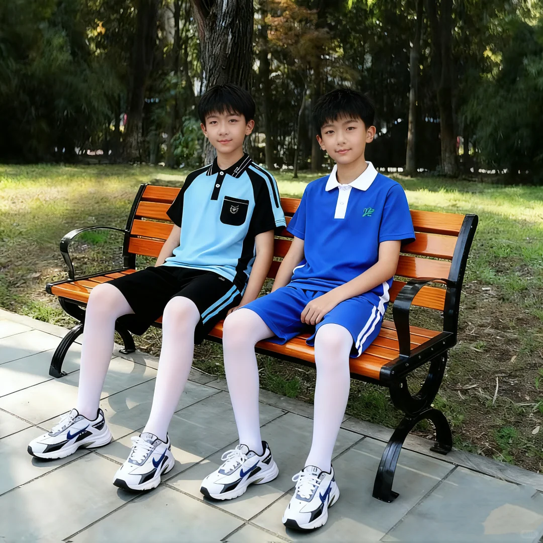 又是和好朋友一起逛公园的一天