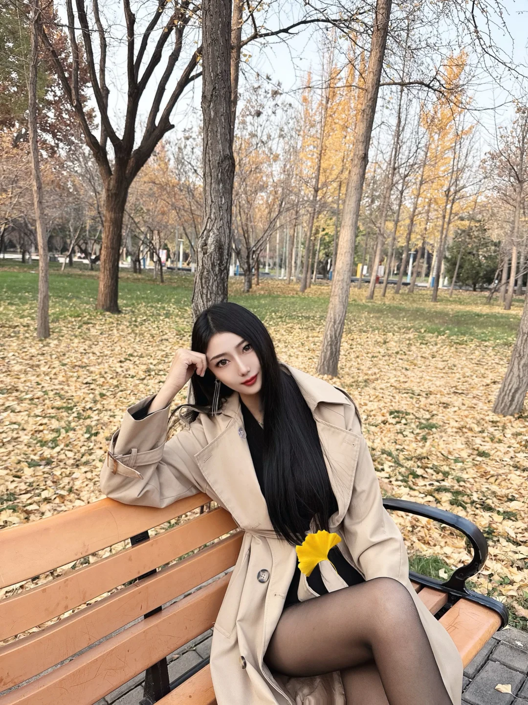 少妇保持身材的秘诀 就是不听男人画的饼