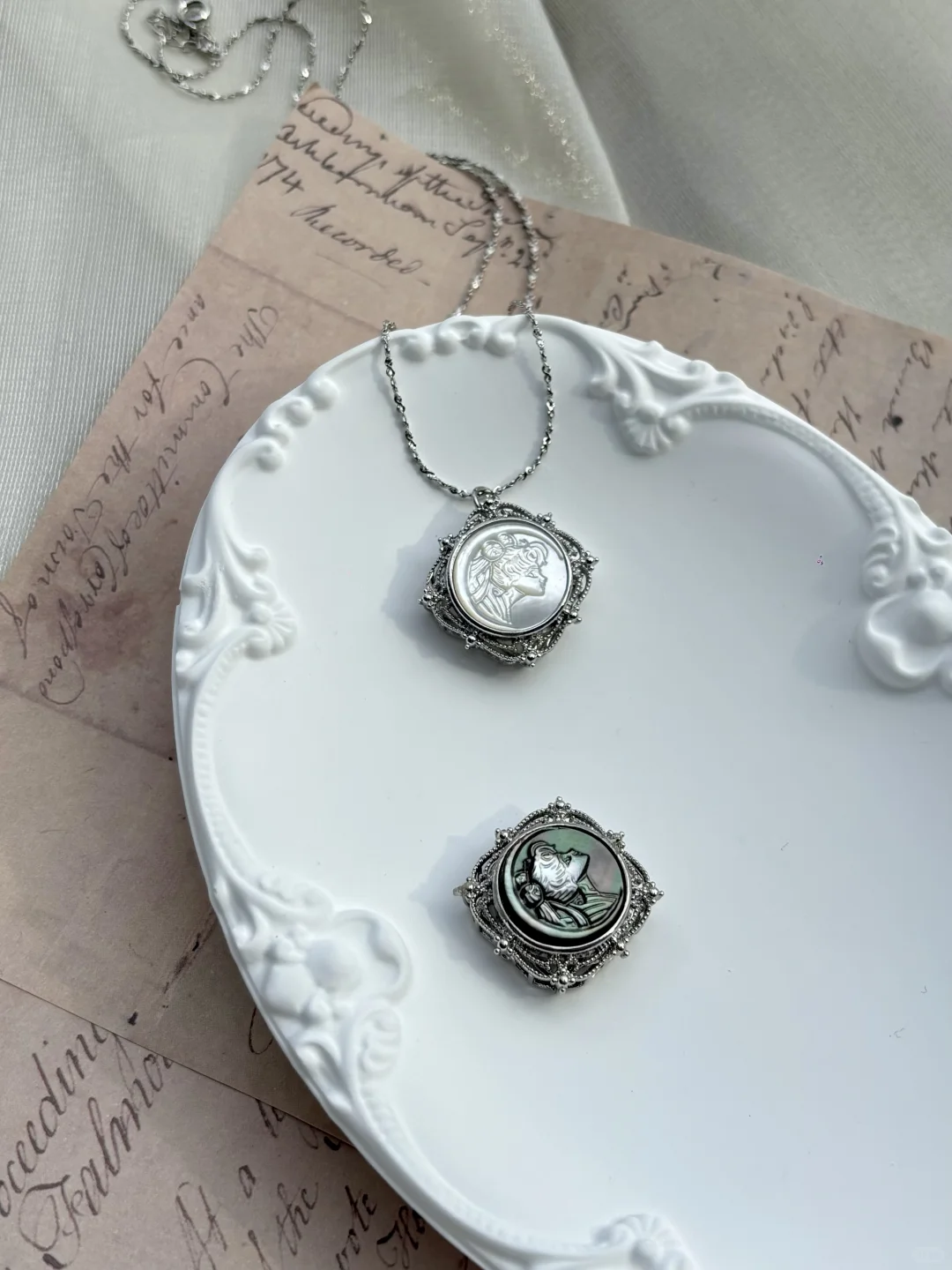 好小众的美少女战士贝母项链！