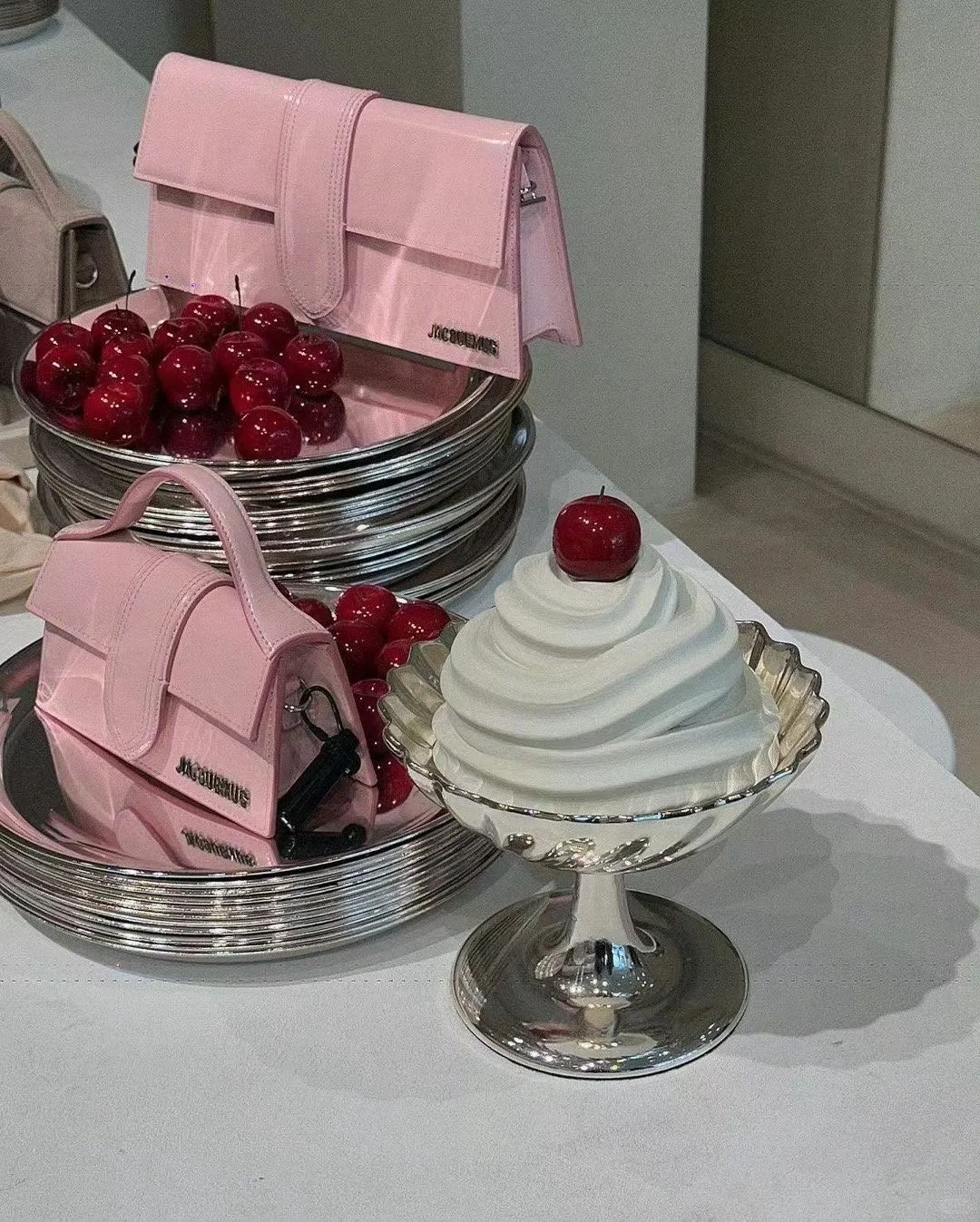 欣欣子隐藏属性背景图☆*:o(≧▽≦)o:*