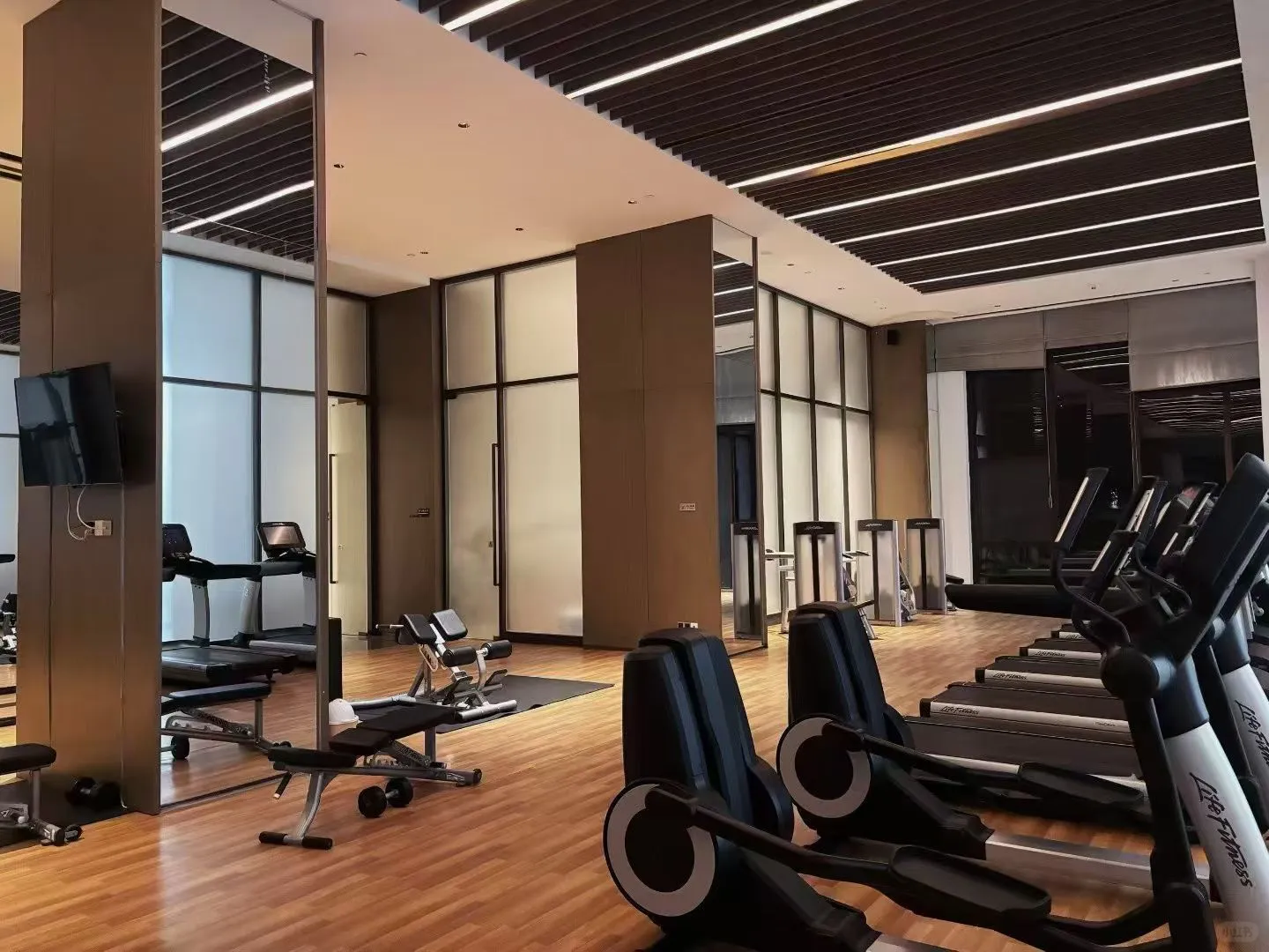 无锡滨湖区学游泳，女教练一枚