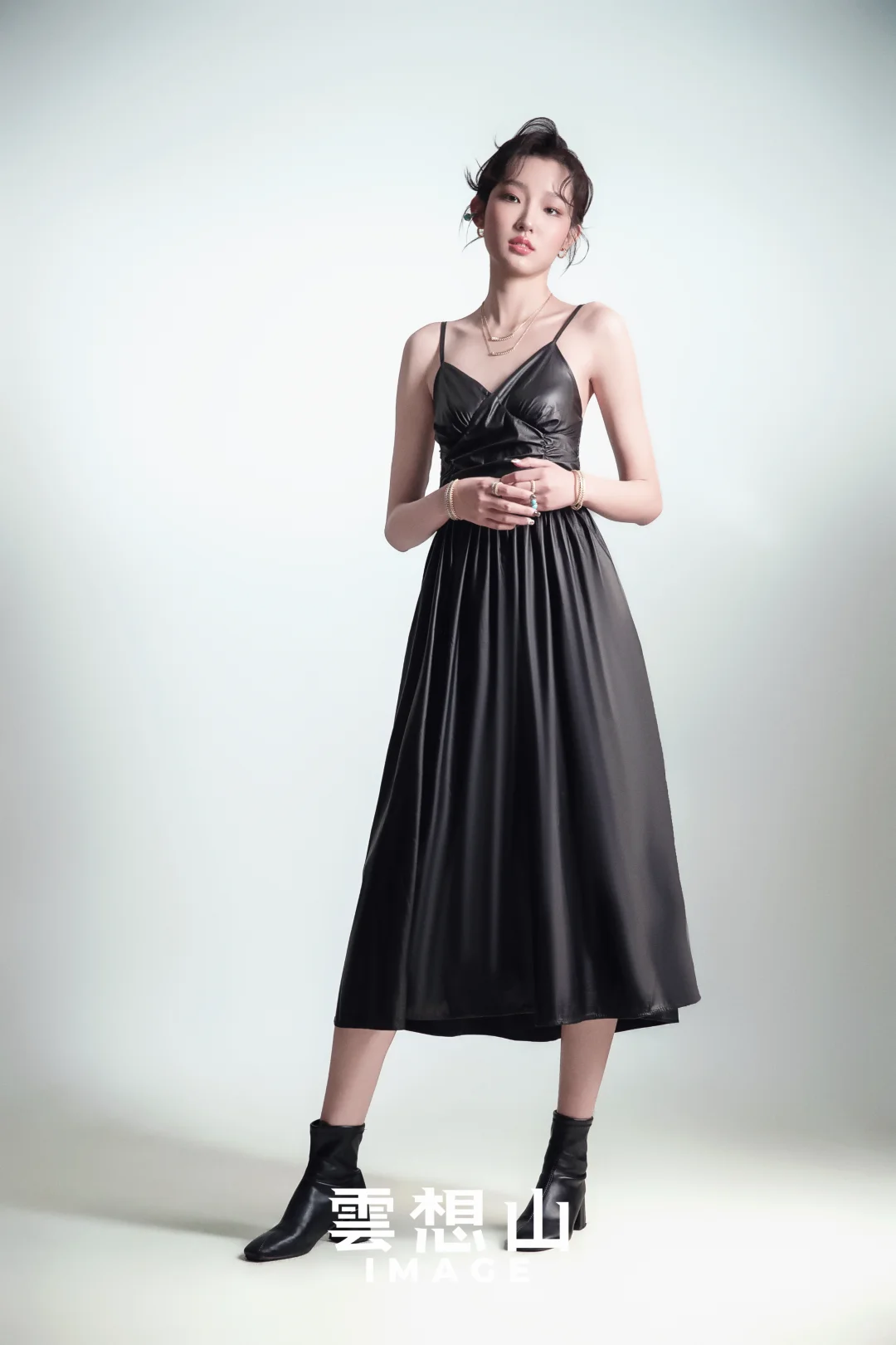 大连肖像写真📸｜媚女是一种天赋