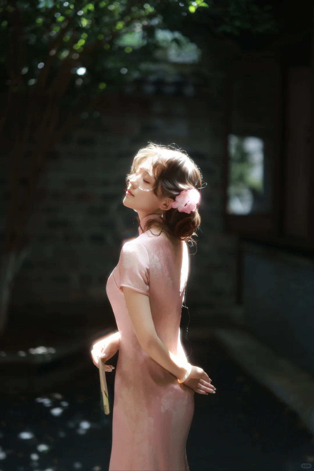 谁说旗袍一定是复古风/南京旗袍